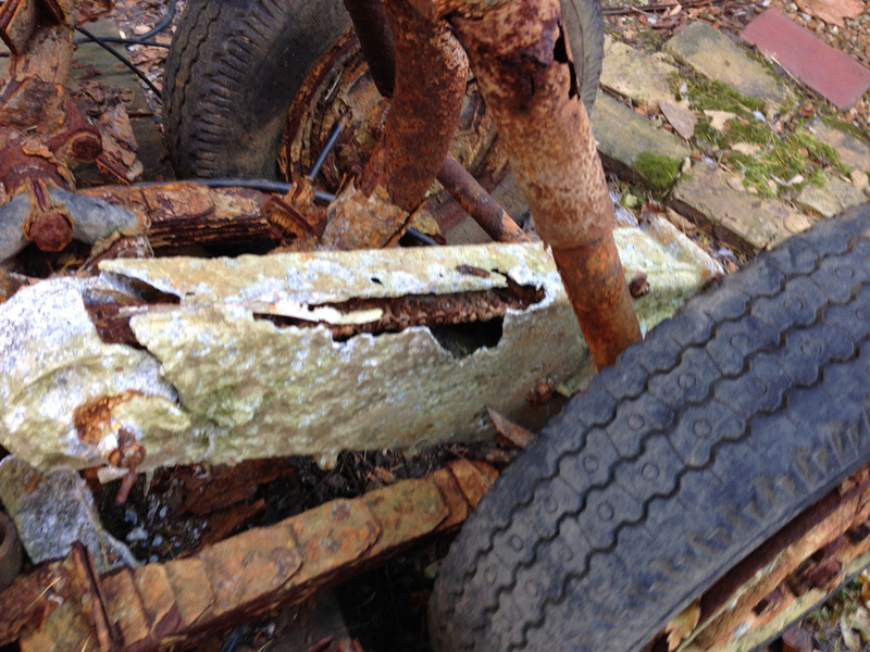 Illustration for article titled You Can Buy A Disgusting Heap Of BMW Isetta Scraps For Less Than An XBox
